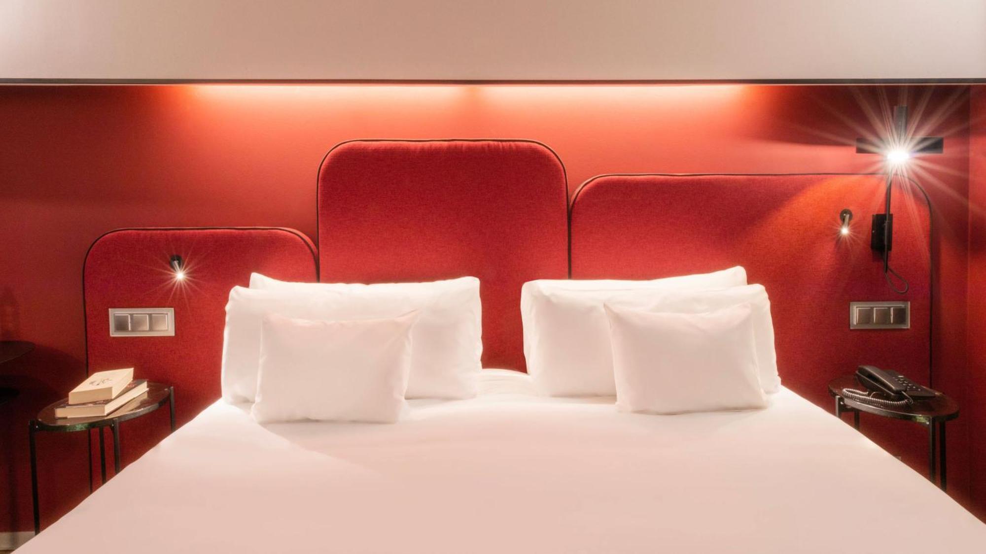 Hotel Indigo Barcelona Granvia Plaza Espana, An Ihg Hotel Экстерьер фото