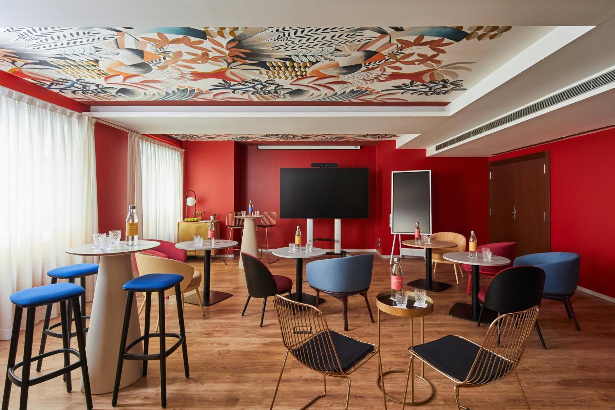 Hotel Indigo Barcelona Granvia Plaza Espana, An Ihg Hotel Экстерьер фото